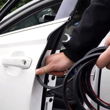 ЛЕНТА ЗВУКОИЗОЛЯЦИОННАЯ ДЛЯ АВТОМОБИЛЬНЫХ ДВЕРЕЙ 5М