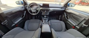 Ford Focus IV Hatchback 1.0 EcoBoost 125KM 2019 Ford Focus Ford Focus 1.0 EcoBoost Active Benzyna 125KM, zdjęcie 9