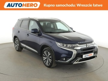 Mitsubishi Outlander III SUV Facelifting 2017 2.0 150KM 2019 Mitsubishi Outlander Diamant Edition+ Klimatronik, zdjęcie 9