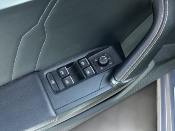 Cupra Formentor Crossover 1.5 TSI 150KM 2023 Cupra Formentor 1.5TSI 150KM DSG, El. Fotele, Navi, zdjęcie 29