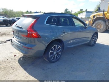Volvo XC60 II 2022 Volvo XC 60 B5 Momentum 2022 2.0 Benzyna 247KM, zdjęcie 4