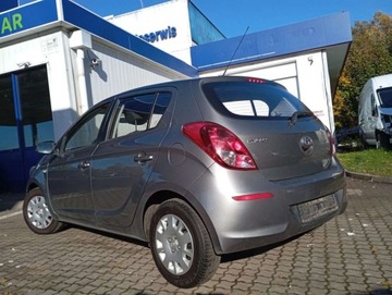 Hyundai i20 I Hatchback 5d Facelifting 1.2 DOHC 85KM 2012 Hyundai i20 1.2 PROSTA benzyna KLIMATYZACJA stan idealny BEZ rdzy 1.2 86KM, zdjęcie 12