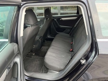 Volkswagen Passat B7 Variant 2.0 TDI CR DPF BlueMotion 140KM 2011 Volkswagen Passat 2.0 diesel 140 KM 6 biegow zarej w PL zadbany mozliw, zdjęcie 20