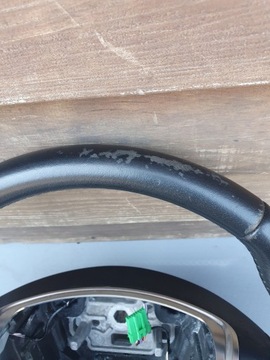 МНОГОФУНКЦИОНАЛЬНОЕ РУЛЕВОЕ КОЛЕСО VOLVO XC60