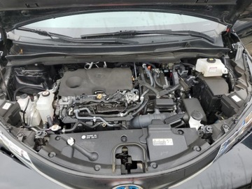 Toyota Sienna III 2022 Toyota Sienna XLE 2022 2.5l 2.5 Hybryda 245KM, zdjęcie 6