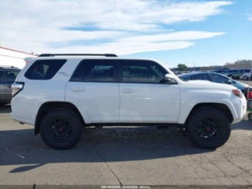 Toyota 2024 Toyota 4-Runner Trd Off Road Premium 2024 4.0 Benzyna 270KM, zdjęcie 6