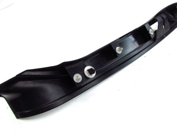 VOLVO V70 XC70 ЗАДНЯЯ КРЫШКА РЕМНЯ 07-16