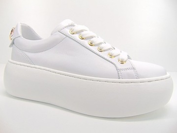 Skórzane Sneakersy na platformie Carinii B9571 biały 38