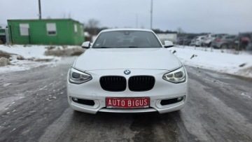 BMW Seria 1 F20-F21 Hatchback 5d 118i 170KM 2012 BMW 118 climatronic biała perła bixsenon duza, zdjęcie 1