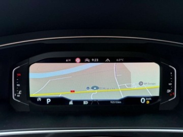 Volkswagen Tiguan II SUV Facelifting 2.0 TDI 150KM 2022 Volkswagen Tiguan 2.0 TDI 150KM 4x4 DSG MATRIX Kamera360 Hak Niski Przebie, zdjęcie 16