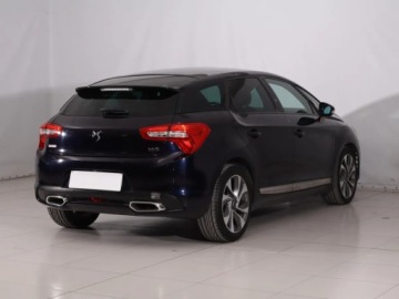 DS 5 Hatchback Facelifting 2015 2.0 BlueHDi 150KM 2016 DS 5 2.0 BlueHDi, Skóra, Navi, Klima, Klimatronic, zdjęcie 4