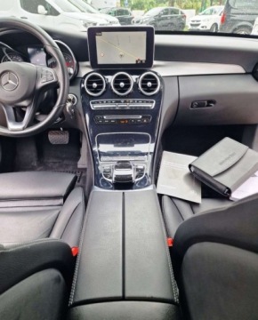 Mercedes Klasa C W205 2016 Mercedes-Benz Klasa C Mercedes-Benz Klasa C 350 e 7G-TRONIC 2.0 279KM, zdjęcie 36