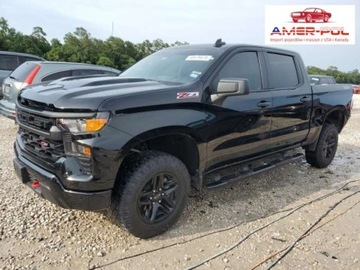 Chevrolet Silverado II 2023 Chevrolet Silverado 2023, 5.3L, 4x4, K1500 TRAIL BOSS CUSTOM, od ubezpiecz