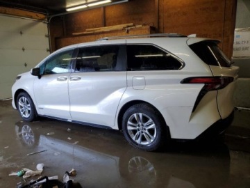 Toyota Sienna III 2021 Toyota Sienna Limited 2021 2.5 Benzyna 189KM, zdjęcie 1