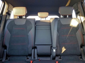 Mercedes GLB 2023 Mercedes-Benz GLB 250 2023 2.0 Benzyna 221KM, zdjęcie 10