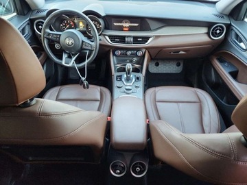 Alfa Romeo Stelvio SUV Facelifting 2.0 Turbo 280KM 2021 Alfa Romeo Stelvio Ti 2021 2.0l 2.0 Benzyna 280KM, zdjęcie 8