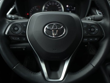 Toyota Corolla XII Sedan 1.5 VVT-i 125KM 2022 Toyota Corolla 1.5 VVT-i, Salon Polska, zdjęcie 18