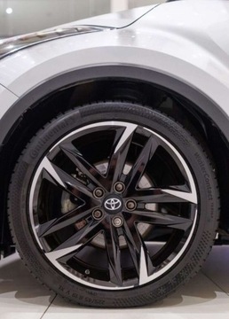 Toyota C-HR I Crossover Facelifting 1.8 Hybrid 122KM 2023 Toyota C-HR 1.8 Hybrid GPF GR Sport 1.8 Hybryda 122KM, zdjęcie 11