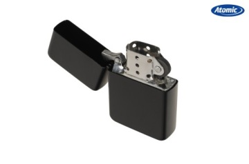 БЕНЗИНОВАЯ ЗАЖИГАЛКА ATOMIC, США, ВЕТРОЗАЩИТНАЯ, ЧЕРНАЯ