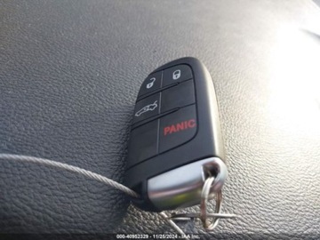 Dodge Challenger III 2023 Dodge Challenger sxt RWD 3.6 Benzyna 303KM, zdjęcie 12