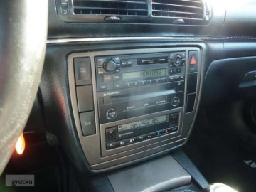 Volkswagen Passat B5 Sedan 1.9 TDI 130KM 2001 Volkswagen Passat Volkswagen Passat B5 Highline Klimatronik Zmieniarka Zar, zdjęcie 17