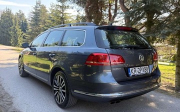 Volkswagen Passat B7 Variant 2.0 TDI CR DPF BlueMotion 140KM 2013 Volkswagen Passat Volkswagen Passat 2.0 TDI Highline DSG 2.0 Diesel 140KM, zdjęcie 8