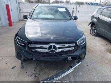 Mercedes GLC C253 2020 Mercedes-Benz GLC 2020r, 4Matic, 2.0L 2.0 Benzyna 255KM, zdjęcie 5