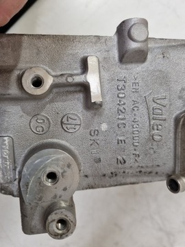 KOLEKTOR SACÍ/ZBĚRNÉ VW SKODA 2.0TDI 05L129766R