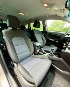 Hyundai Tucson III SUV 1.6 GDI 132KM 2015 Hyundai Tucson kamera asystenci przebieg jedyne 83 tys PO SERWISIE stan i, zdjęcie 27