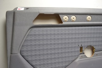 Mercedes W124 V124 Обшивка задней правой двери универсала