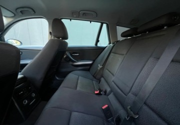 BMW Seria 3 E90-91-92-93 Cabrio E93 325i 218KM 2008 BMW Seria 3 Automat Alu Klima Warszawa 3.0 Benzyna 218KM, zdjęcie 9