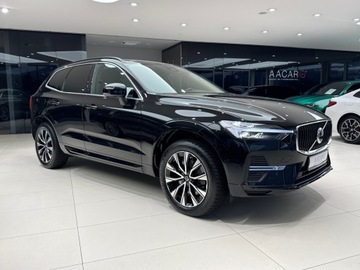 Volvo XC60 II 2022 Volvo XC 60 Core / Hak / Kamera cofania / CarPlay/, zdjęcie 4