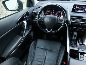 Mitsubishi Eclipse Cross SUV 1.5 T 163KM 2017 Mitsubishi Eclipse Cross 1.5 T-MIVEC, zdjęcie 6