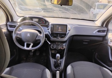 Peugeot 208 I 2016 Peugeot 208 2016r, 1.2Benzyna. Delikatnie uszkodzony prawy przod. Jezdzi., zdjęcie 5