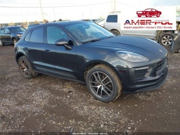 Porsche Macan 2022 Porsche Macan 2022r., 4x4, 2.0L 2.0 Benzyna 261KM