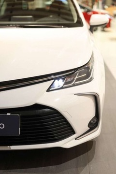 Toyota Corolla XII Sedan 1.8 Hybrid 122KM 2022 Toyota Corolla 1.8 Hybrid Comfort 1.8 Hybryda 122KM, zdjęcie 8