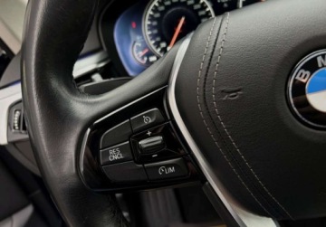 BMW Seria 5 G30-G31 Touring 520d 190KM 2018 BMW Seria 5 2.0D 190KM navi gwarancja LED AUTOMAT bezwypadkowy, zdjęcie 22