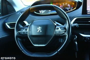 Peugeot 3008 II Crossover 1.5 BlueHDI 130KM 2018 Peugeot 3008 Peugeot 3008 1.5 BlueHDi Allure SampS 1.5 Diesel 130KM, zdjęcie 37