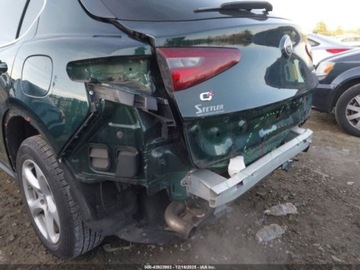 Alfa Romeo Stelvio SUV 2.0 Turbo 280KM 2018 Alfa Romeo Stelvio 2018 r., 2,0L AWD 2.0 Benzyna 280KM, zdjęcie 9