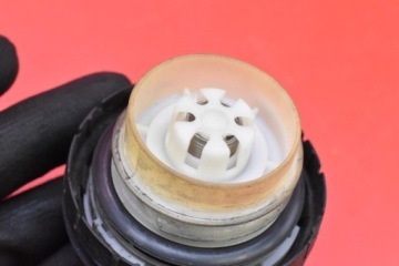 КРЫШКА ТОПЛИВОБАЛКА TOYOTA YARIS 3 17-19 марта