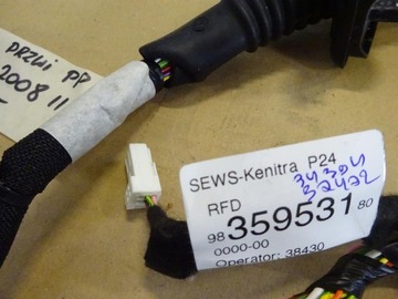 INSTALACE DVEŘE PRAVÝ PŘEDNÍ PEUGEOT 2008 II 18-