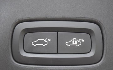 Volvo V90 II Kombi 2.0 D4 190KM 2020 Volvo V90 2.0 D4 190 PS Geartronic Inscription Panorama Head-up Ledy 2.0, zdjęcie 34