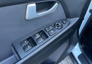 Kia Sportage III SUV Facelifting 1.6 GDI 135KM 2014 Kia Sportage 1.6 BiXenon Pano Navi Key-less Skora Kamera Bezwypadkowy, zdjęcie 35