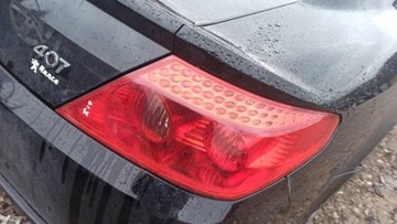 PEUGEOT 407 COUPE SVĚTLO ZADNÍ PRAVÁ