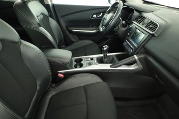 Renault Kadjar Crossover 1.2 Energy TCe 130KM 2015 Renault Kadjar 1.2 TCe, Salon Polska, Skóra, Navi, zdjęcie 6