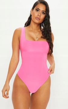 C22 Różowe body asymetryczne PrettyLittlething 40