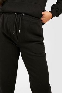 D4E10 ЧЕРНЫЕ СПОРТИВНЫЕ БРЮКИ ДЛЯ МАТЕРИАЛОВ BOOHOO JOGGERS XXL