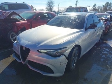 Alfa Romeo Giulia II Sedan Facelifting 2.0 Turbo 280KM 2021 Alfa Romeo Giulia 2021 ALFA ROMEO GIULIA TI SPORT RWD 2.0 Benzyna 280KM, zdjęcie 7