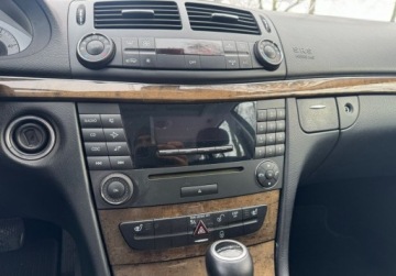 Mercedes Klasa E W211 Kombi S211 3.0 V6 (280 CDI) 190KM 2006 Mercedes-Benz Klasa E Bezwypadkowy, zadbany, oryginalny lakier 3.0 Diesel, zdjęcie 10