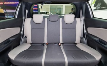 Toyota Yaris III Hatchback 5d Facelifting Hybrid 100KM 2017 Toyota Yaris Hybrid 100 Selection 1.5 Hybryda 100KM, zdjęcie 9